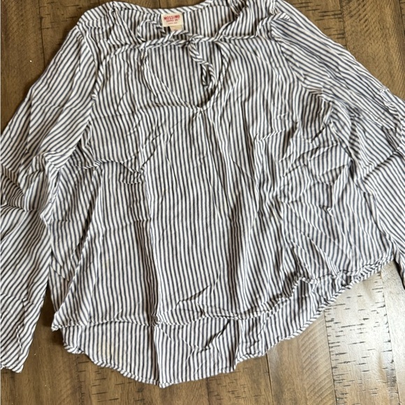 Mossimo Supply Co. Tops - Mossimo Supply Co. Black and White Tie Front Blouse